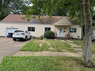 469 Lodi St, Akron, OH 44305
