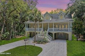 28 Fiddlers Bend Dr, Saint Helena Island, SC 29920