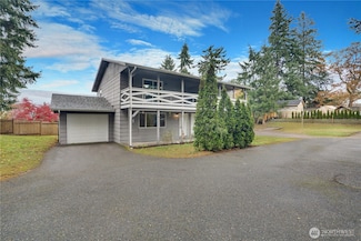 10411 Mount Tacoma Dr SW, Lakewood, WA 98498