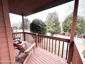 13 Freebern Rd Unit E, North Creek, NY 12853