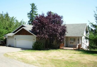 911 Hyak, Fox Island, WA 98333