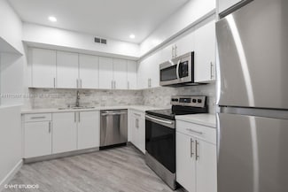3090 N Course Dr Unit 708, Pompano Beach, FL 33069