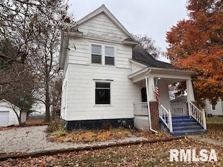 306 E Prairie St, Franklin, IL 62638