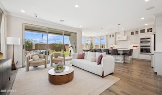 8030 W Griswold Rd, Peoria, AZ 85345