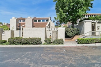 6218 Caminito Araya, San Diego, CA 92122