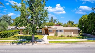 22411 Burbank Blvd, Woodland Hills, CA 91367