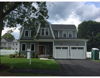 7 Marshall Rd, Wellesley, MA 02482