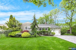 556 Boulevard, New Milford, NJ 07646