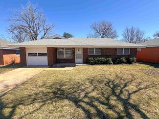 1620 21st St, Woodward, OK 73801