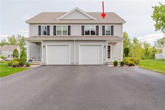 22 Stream View Dr, Cumberland, RI 02864