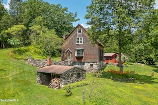 293 East Rd, West Stockbridge, MA 01266
