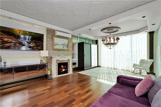 384 Neptune Ave Unit 601, Brooklyn, NY 11235