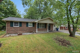 2432 Windy Hill Ln, Cape Girardeau, MO 63701
