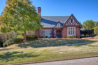 1007 4th Ave, West Point, GA 31833