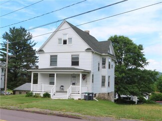 1296 Main St, Pittston, PA 18640