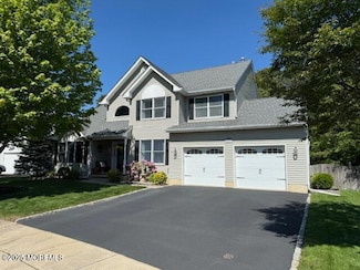 427 S Lake Ct, Brick, NJ 08724