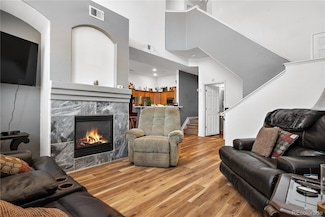 8944 Fox Dr, Thornton, CO 80260