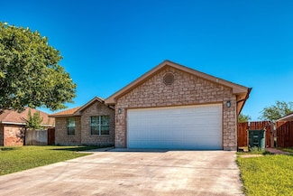 209 Don Martin, Del Rio, TX 78840