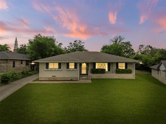 2706 Maceo Cir, Dallas, TX 75216