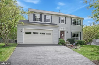 7 Jade Dr, Fredericksburg, VA 22406