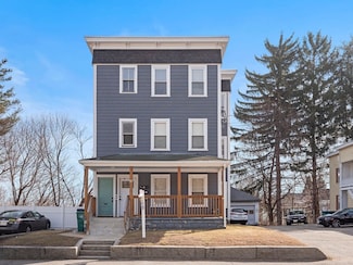 348 Rollstone St, Fitchburg, MA 01420