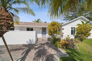 18002 SW 87th Place, Palmetto Bay, FL 33157