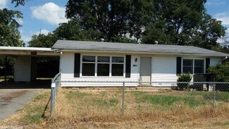 5501 Lynch Dr, North Little Rock, AR 72117