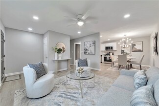 14 Gloucester Cir, Petersburg, VA 23803