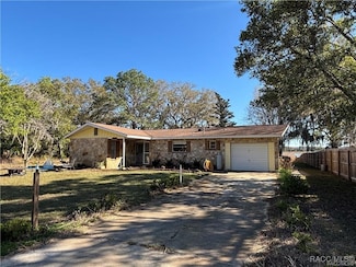 24892 SW Sailboat Dr, Dunnellon, FL 34431