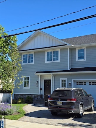 43 Lindley Ave, Tenafly, NJ 07670