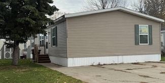 11326 Boyne Blvd, Allendale, MI 49401