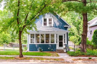 1123 Burns Ave, Saint Paul, MN 55106