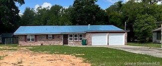 310 S Lightner Ave, Iowa, LA 70647