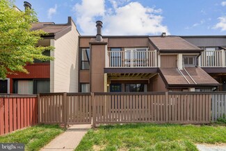 3972 Woodhue Place Unit 4, Alexandria, VA 22309