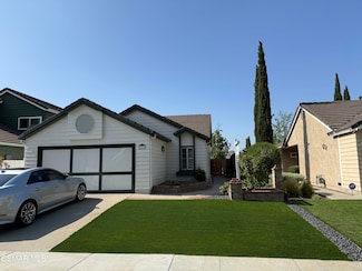 2832 Thicket Place, Simi Valley, CA 93065