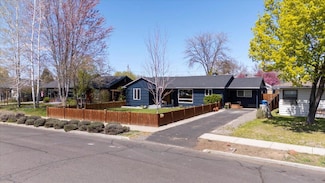 699 NE Ochoco Ave, Prineville, OR 97754