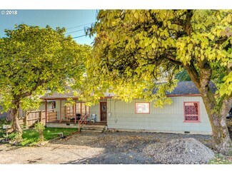302 NE Yamhill St, Willamina, OR 97396