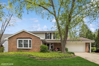 6531 Deerpath Ct, Lisle, IL 60532