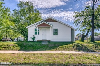 1729 S Indiana Ave, Joplin, MO 64804
