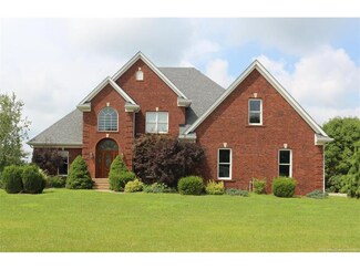 10039 Wind Hill Dr, Greenville, IN 47124
