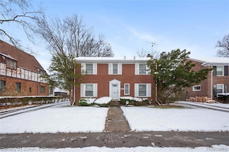 9259 W Outer Dr, Detroit, MI 48219