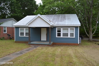 2900 E Mitchell St, Humboldt, TN 38343