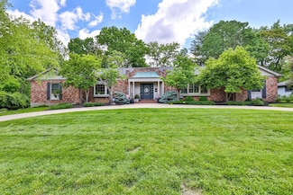 318 Cherrywood Dr, Fort Mitchell, KY 41011