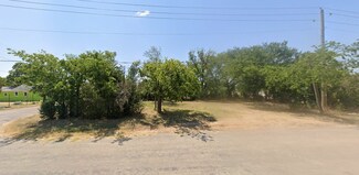 515 E 5th St, Mc Gregor, TX 76657