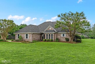 204 Shadow Ridge Dr, Bossier City, LA 71112