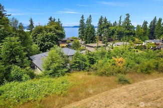 8036 Cyrus Place, Edmonds, WA 98026