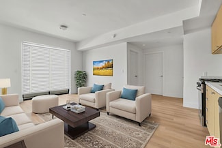 1822 Overland Ave Unit 502, Los Angeles, CA 90025