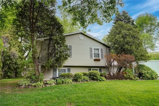 50 Densmore Rd, Rochester, NY 14609