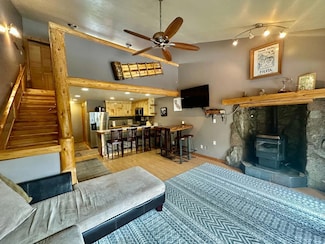 100 Creekside Dr, Bear Valley, CA 95223