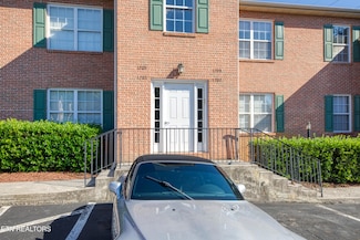 1709 Maple View Way Unit 4, Knoxville, TN 37918